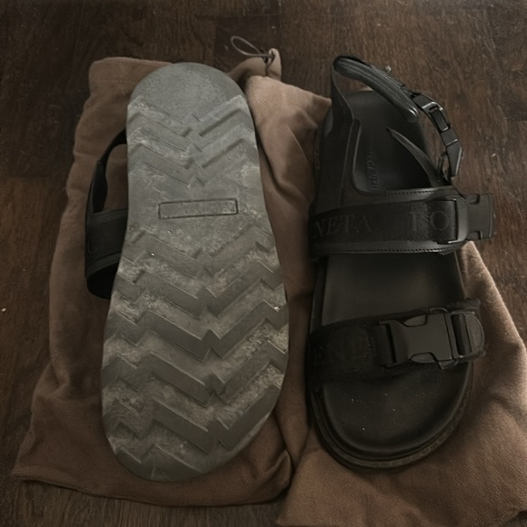 Bottega Veneta Sandals - Picture 2 of 2